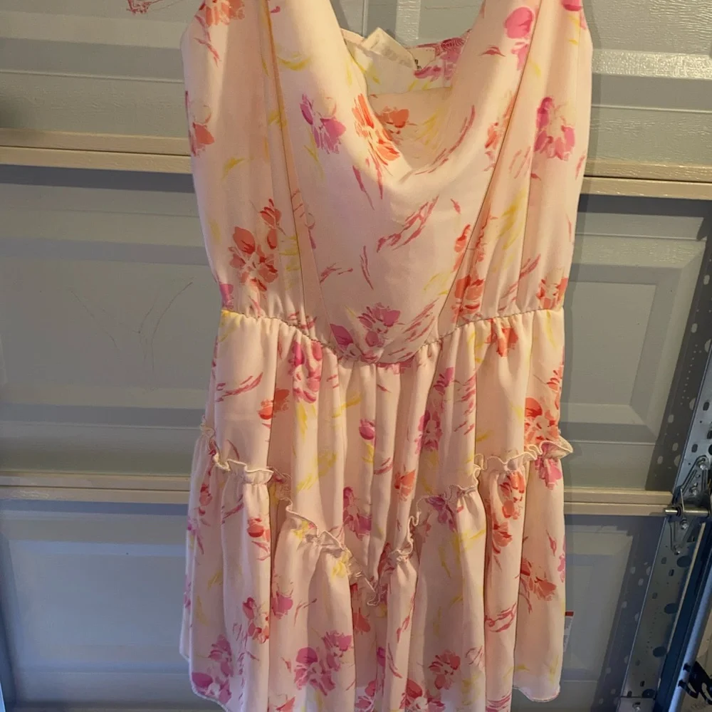 Romper - Picture 3 of 5